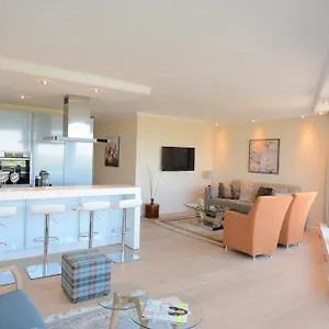 Luxury In Near Trade Fair Düsseldorf